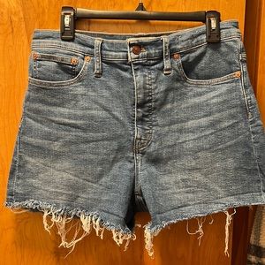 Madewell shorts denim. Size 30. Like new condition.